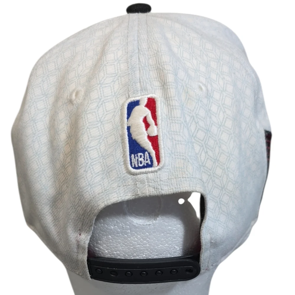 New Era White and Black Chicago Snapback Hat with Burgundy Lettering